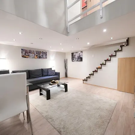 Cosy 2 Bedroom Flat In The Heart Of Apartament *
