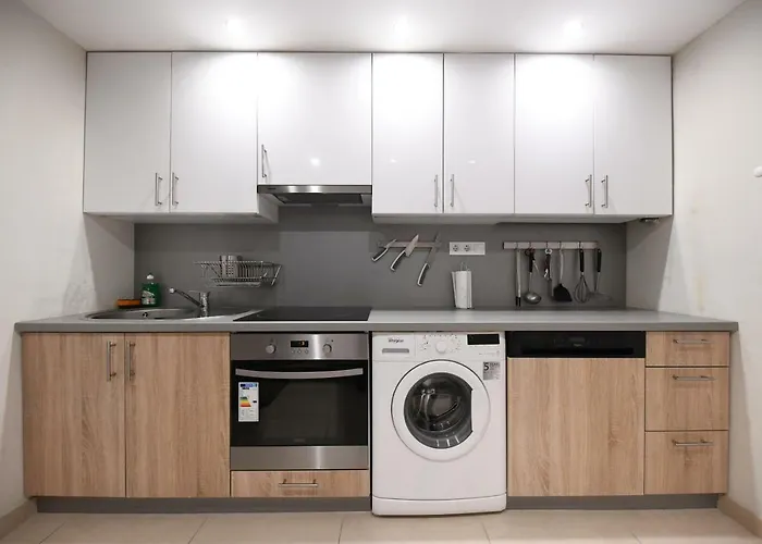 Cosy 2 Bedroom Flat In The Heart Of Budapest
