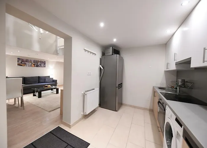 Cosy 2 Bedroom Flat In The Heart Of Budapest
