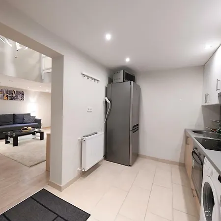Cosy 2 Bedroom Flat In The Heart Of Boedapest